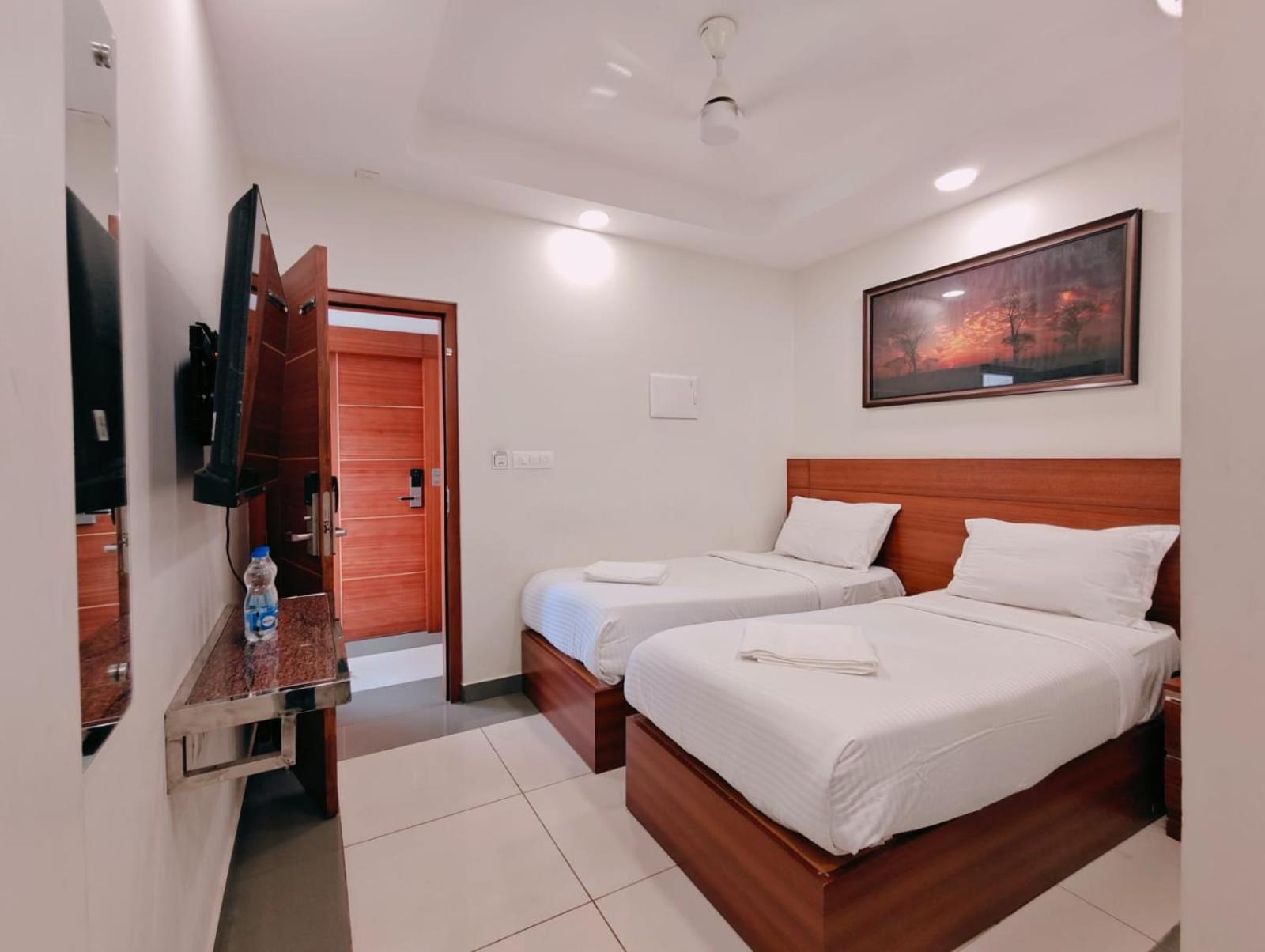 Hotel Nest Residency Kozhikode Exterior foto